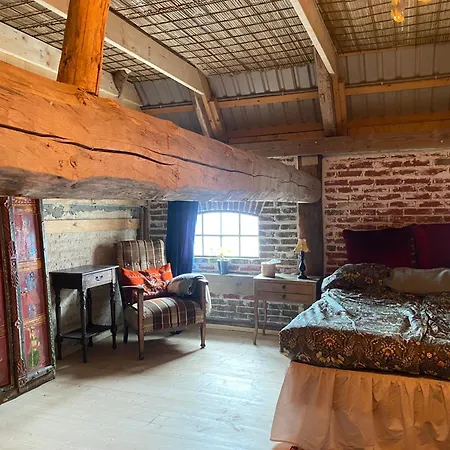 Anno 1782 Unique Romantic Glamping At The Manors Historic Barn Landsted Arnager