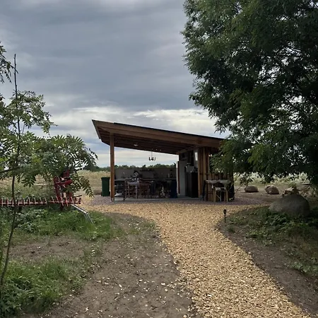乡村民宿 Anno 1782 Unique Romantic Glamping At The Manors Historic Barn *