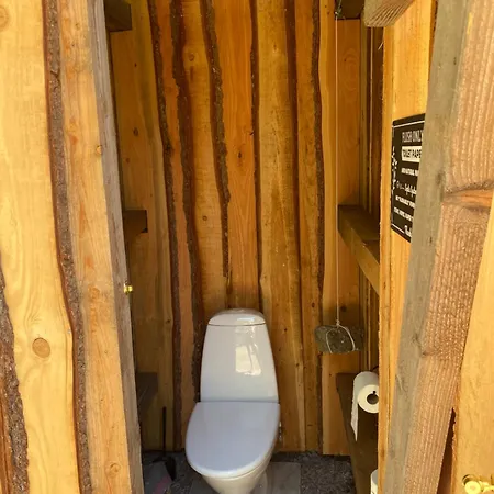 乡村民宿 Anno 1782 Unique Romantic Glamping At The Manors Historic Barn 阿纳格
