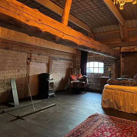 Landsted Anno 1782 Unique Romantic Glamping At The Manors Historic Barn *