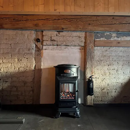Anno 1782 Unique Romantic Glamping At The Manors Historic Barn Arnager
